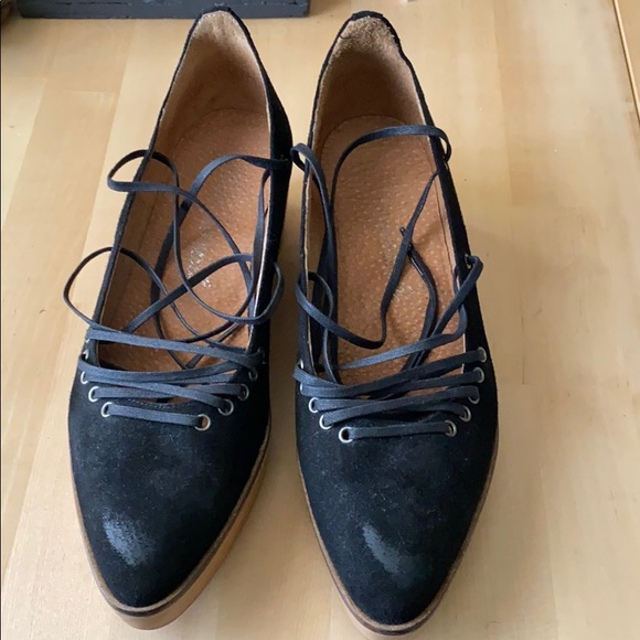 Darcy wrap flatform - Picture 3 of 7